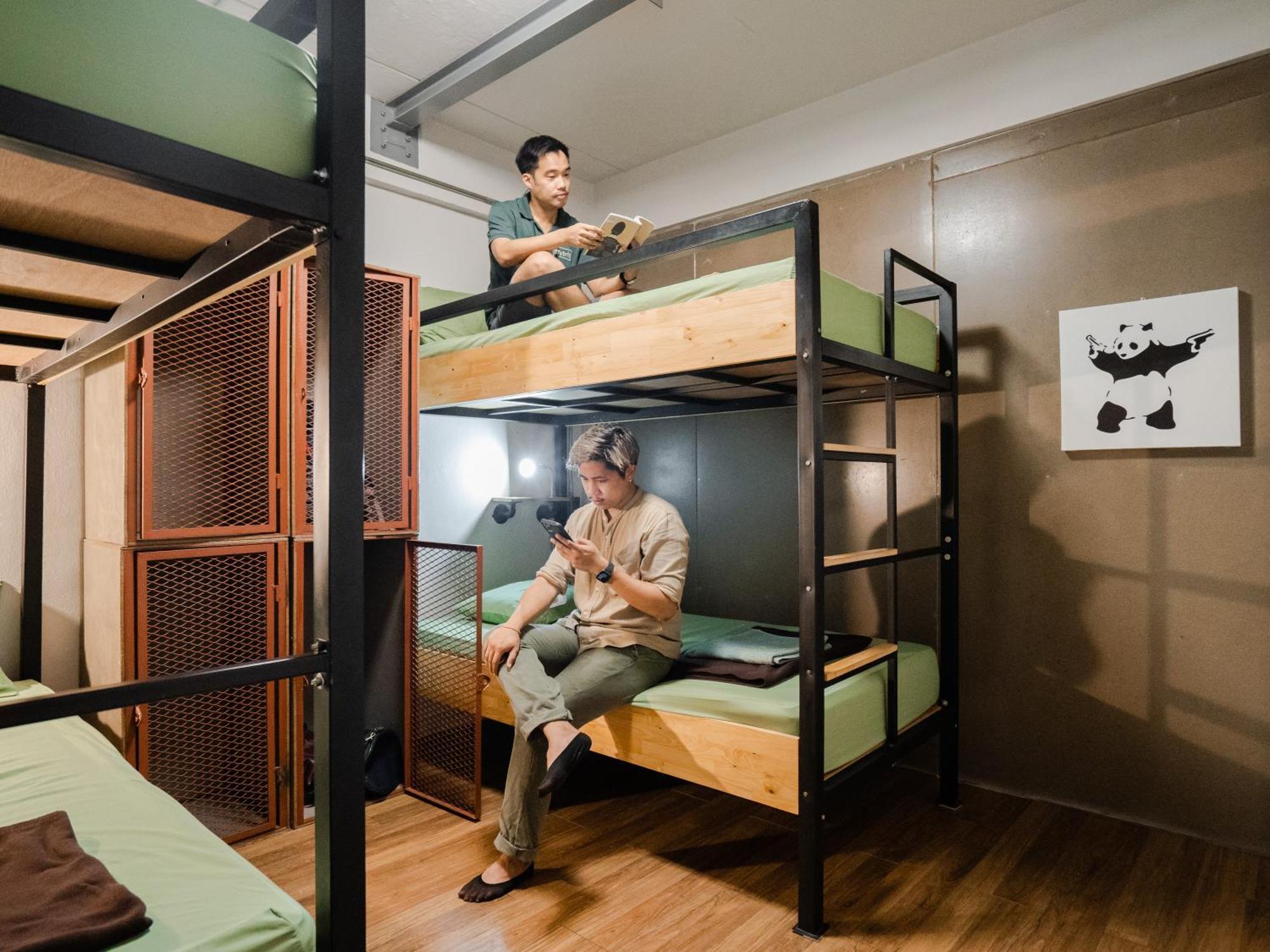 Hybrit Hostel&Cafe Hat Yai Bagian luar foto